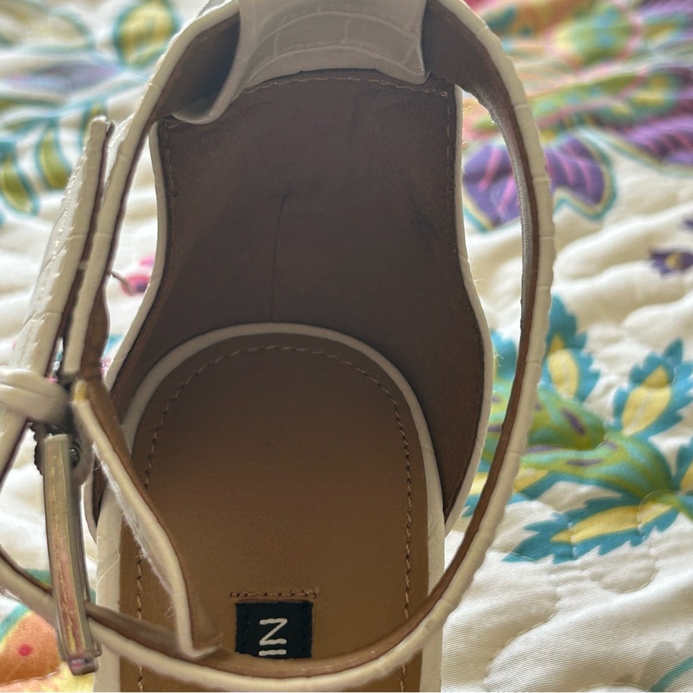 NINE WEST SANDALS NWT 8.5M🤍🩷 - Picture 11 of 14